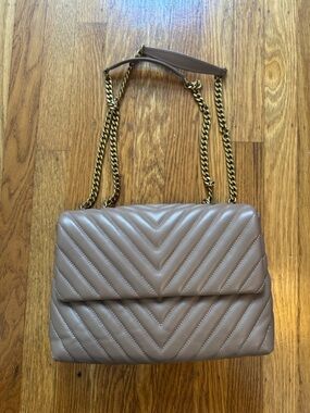 Barely Used Quince Quilted Leather Shoulder Bag in Taupe with Chain Strap